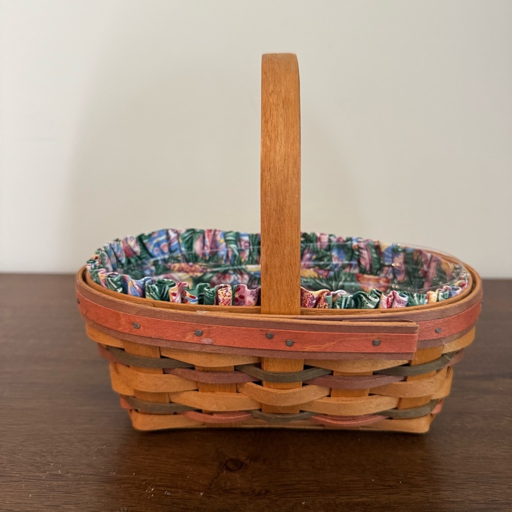 Longaberger Easter Basket Multi Color 1996 w/ Liner - Picture 3 of 10